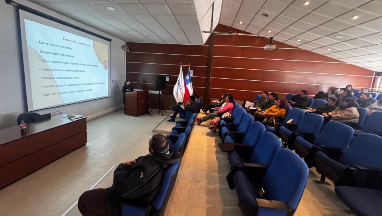 /funcionarios-del-servicio-de-salud-arauco-participaron-en-capacitacion