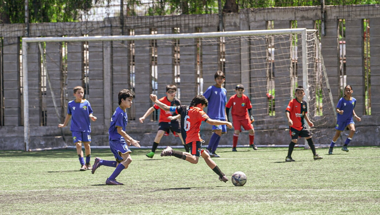 /la-escuela-deportiva-alem-sigue-viviendo-una-gran-experiencia-en-santiago