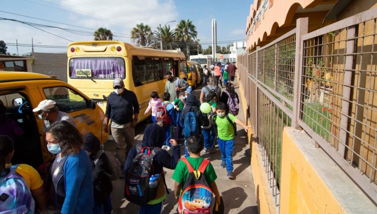 /regionales/region-de-valparaiso/villa-alemana-profesor-de-ingles-suma-16-denuncias-por-abuso-sexual