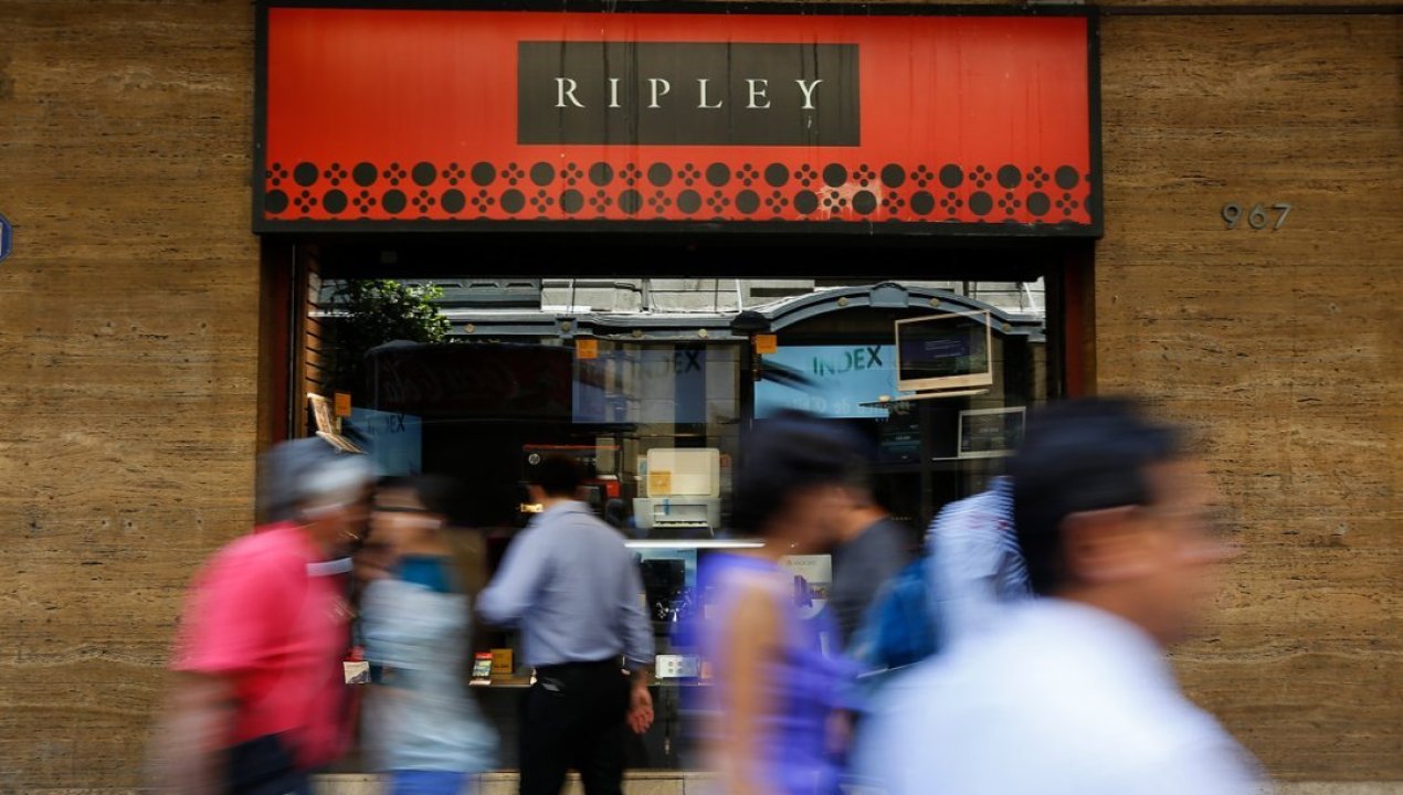 /actualidad/economia/sernac/sernac-pide-a-ripley-compensar-a-clientes-tras-cobro-por-retirar-productos