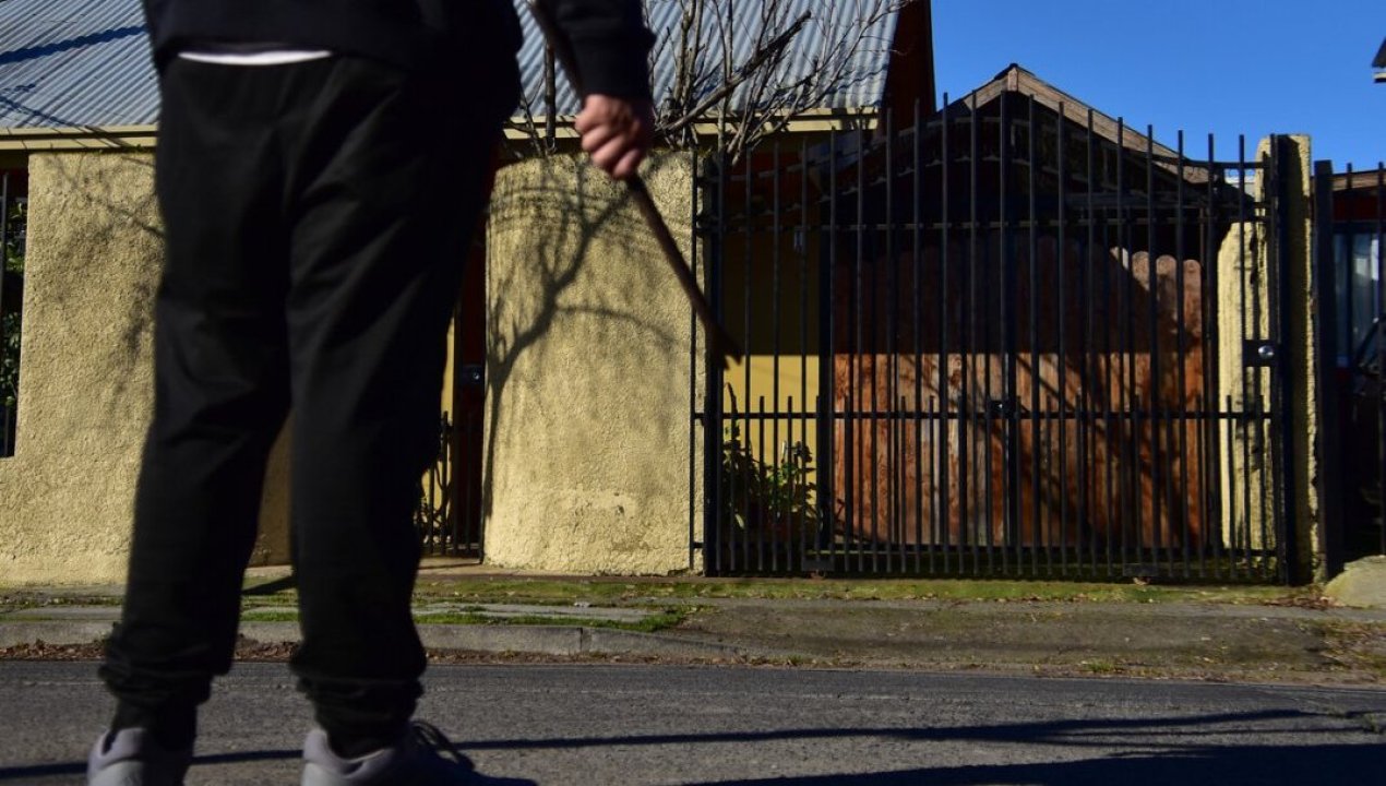 /regionales/region-del-biobio/en-libertad-quedo-mujer-que-asalto-a-adulto-mayor-al-interior-de-su-casa-en