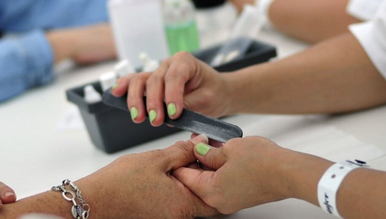/regionales/region-de-antofagasta/mujeres-hicieron-curso-de-manicure-en-centro-de-reinsercion-de-gendarmeria