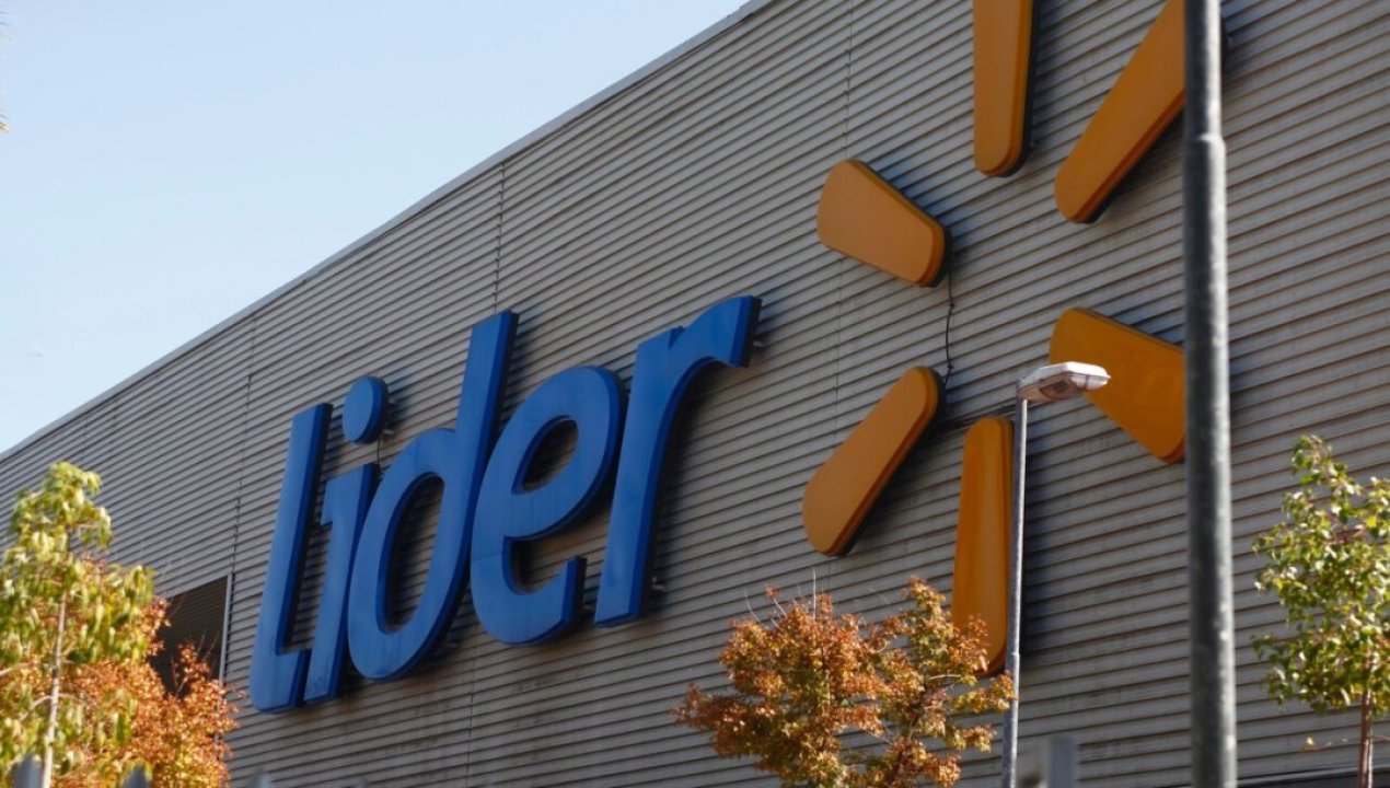 /regionales/cajera-y-cliente-arriesgan-540-dias-de-carcel-por-presunto-robo-en