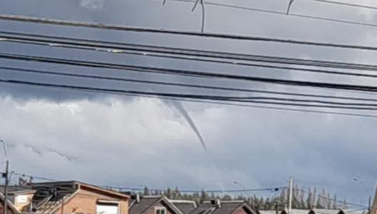 /actualidad/dmc-alerta-por-posible-formacion-de-tornados-en-la-region-de-los-lagos