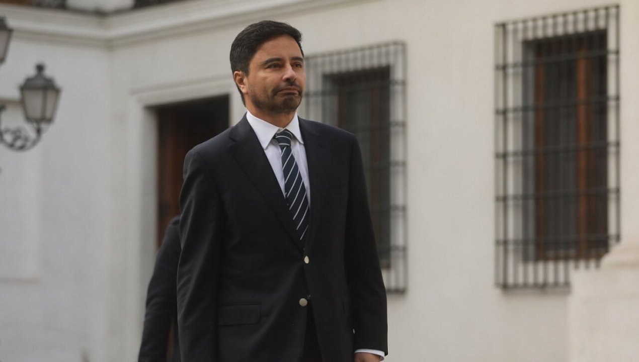 /actualidad/carter-desmiente-a-boric-la-pgu-no-se-toca-el-recorte-sera-a-la-pension