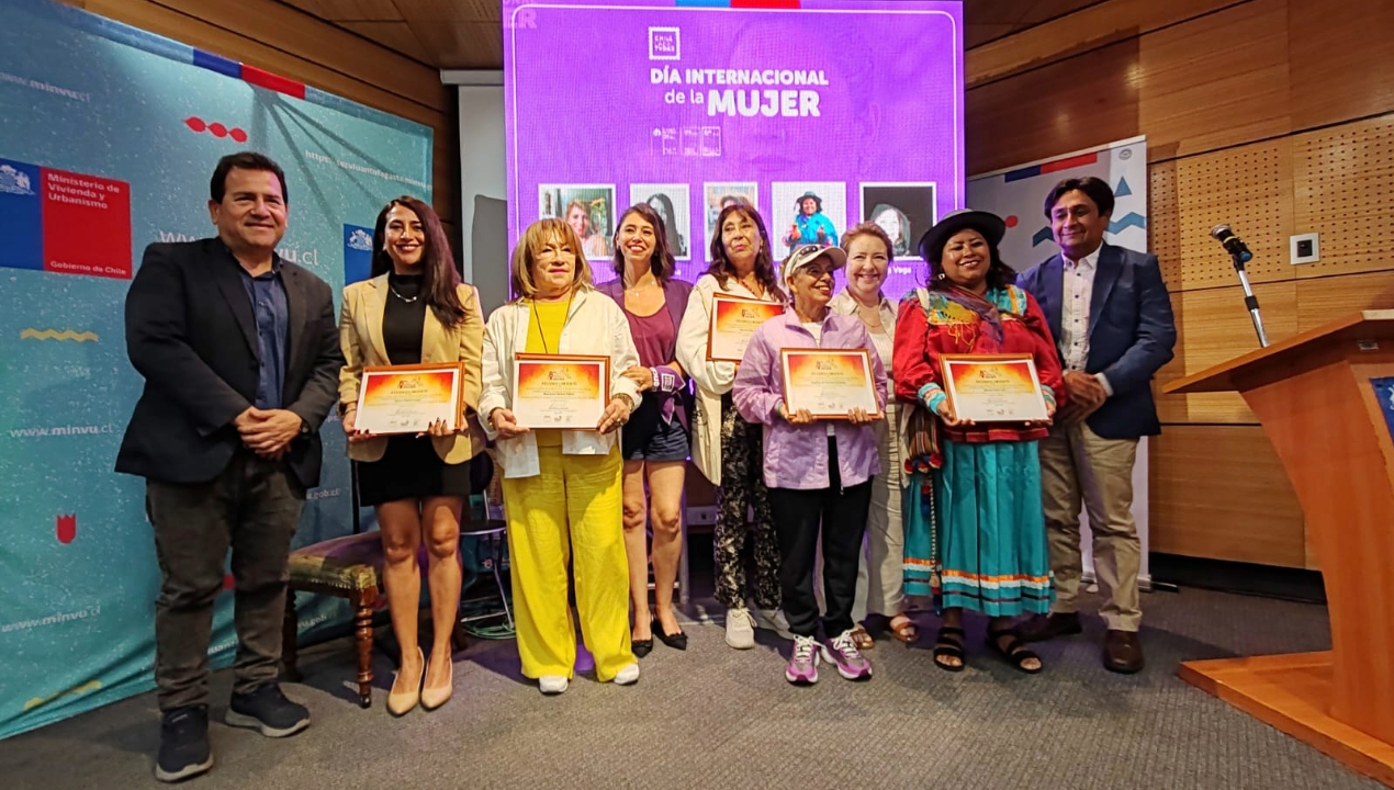 /conmemoracion-del-8m-destaco-avances-legislativos-y-liderazgo-de-mujeres-en