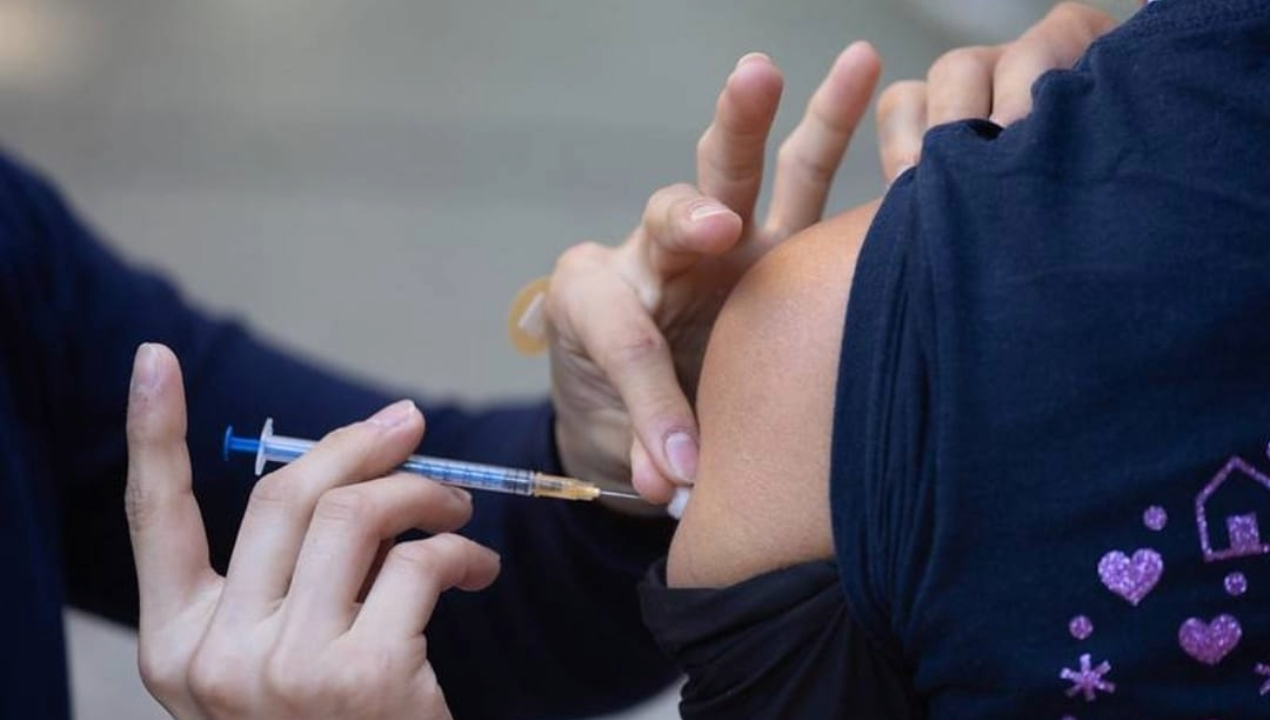 /poco-mas-de-98-mil-adultos-mayores-de-60-anos-deben-vacunarse-en-la-region